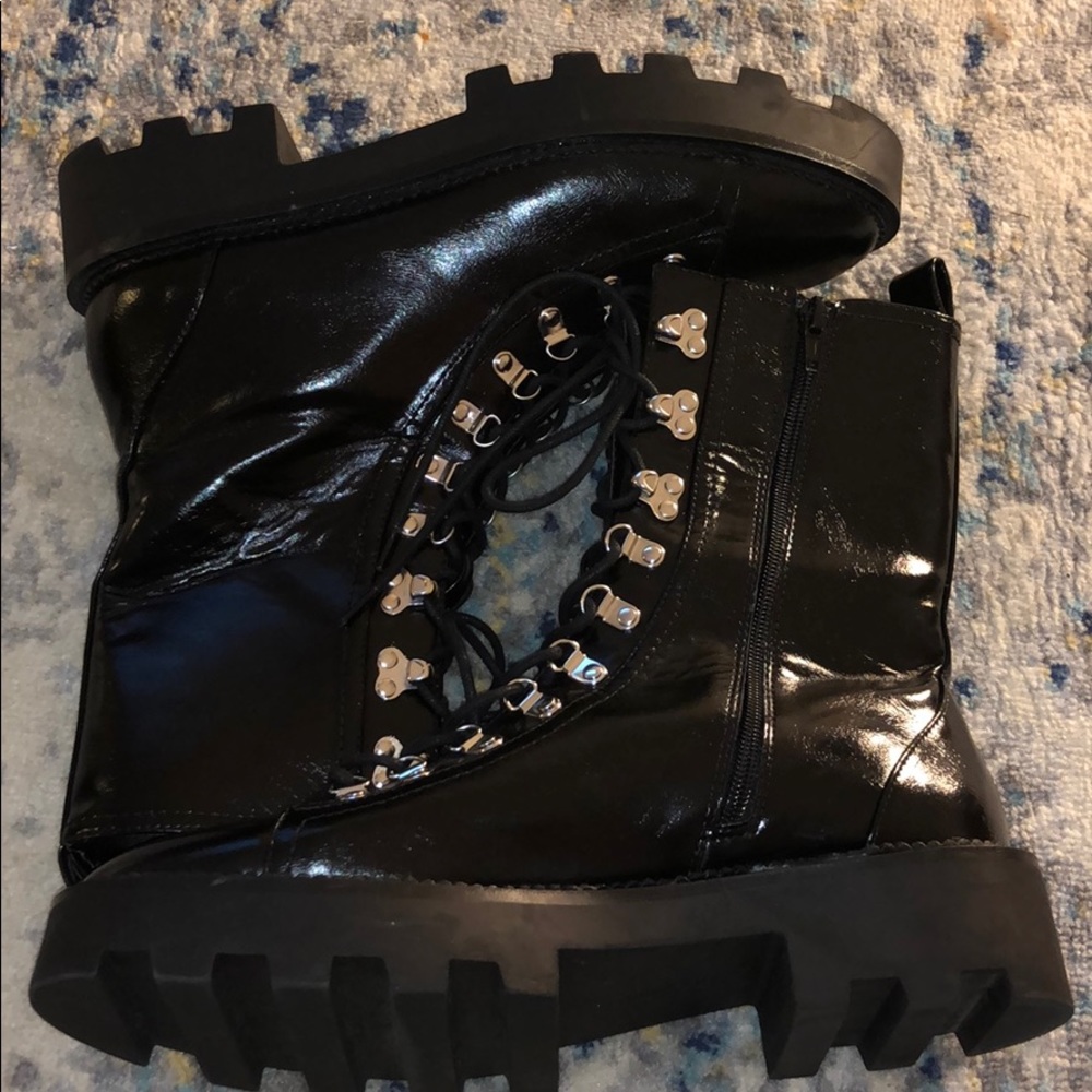 Moto Boots